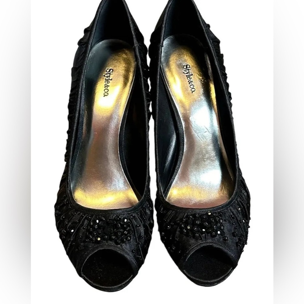 STYLE&CO Black Ruched 'HAZEL' Peeptoe Heels, Beaded, Size 6, GREAT CONDITION